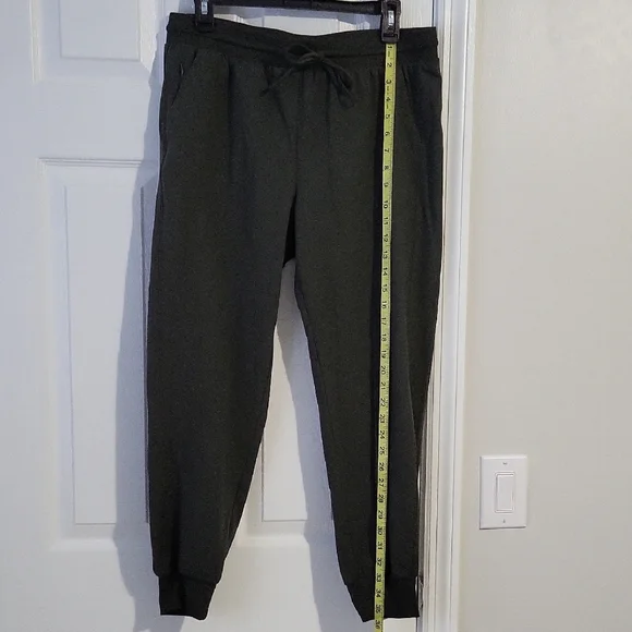 Rachel Zoe Dark Gray Joggers - Picture 6 of 6